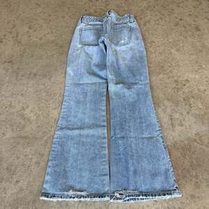 Vintage Americana/Y2K Style Gap Curvy Flare Distressed Blue Denim Jeans